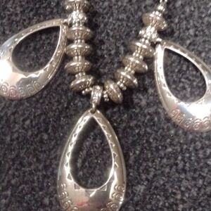 ❤️ Brighton Show Piece Necklace on sturdy solid chain